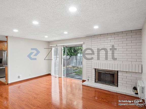 5th image of 114 Brenton Ct