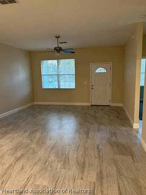 Building Photo - 5815 Twisted Oaks Dr