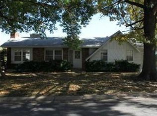 3405 S Hocker Ave, Independence, MO 64055