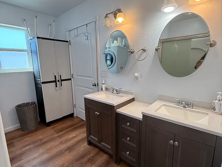 2711 Old School House Rd — Photo 12