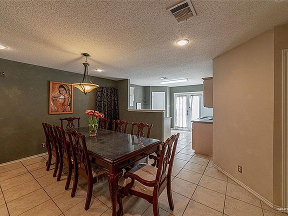 4th image of 3401 Eagle Ave