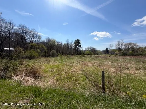 Lower Maple 1.62 Ac Dr, Clarks Summit, PA 18411