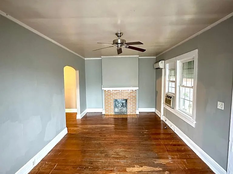 403 S Broad St SW — Photo 13
