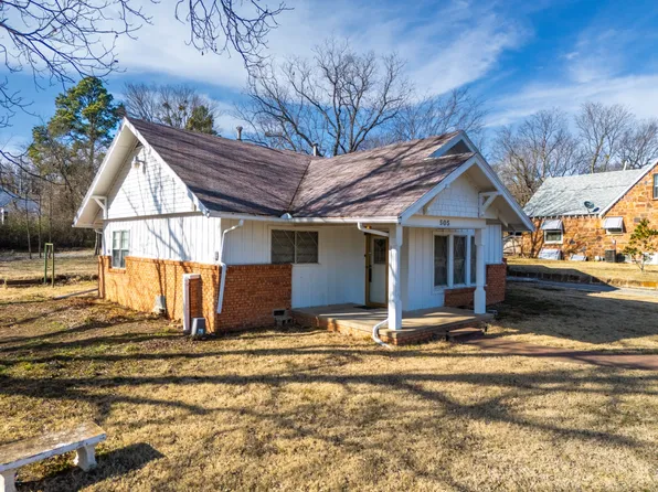 565 S California Ave, Atoka, OK 74525