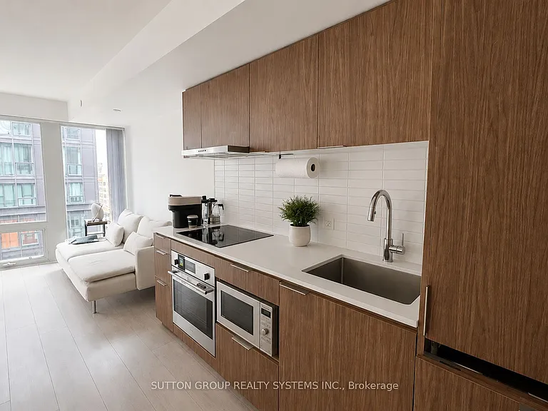 60 Shuter St #2110 — Photo 4