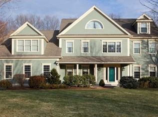 31 Vine Brook Rd, Medfield, MA 02052