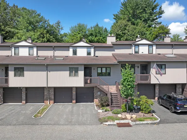 68 Peach Hill Ct #68, Ramsey, NJ 07446