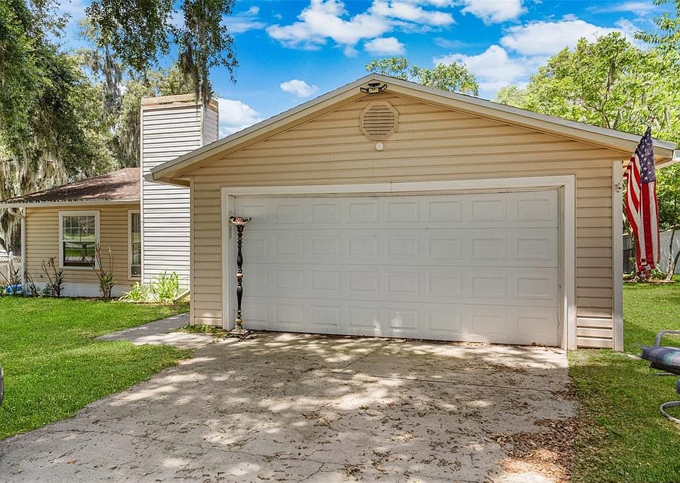 1st image of 7410 ORANGE CREST CIRCLE