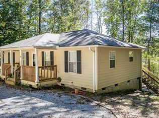 56 Sherwood Village Ln, Brevard, NC 28712