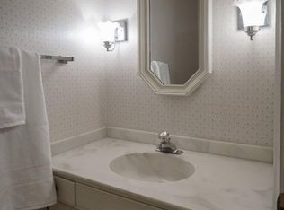 6209 Cobblers Dr #48, East Lansing, MI 48823