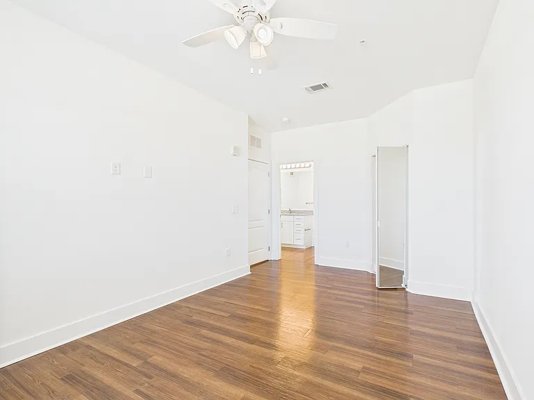 1141 Champion Way #25-104 — Photo 7