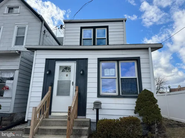 406 Printz Ave, Essington, PA 19029