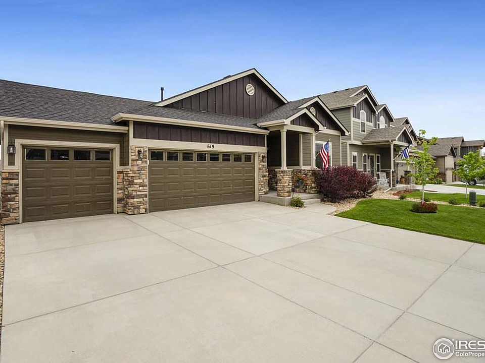 1st image of 619 Vermilion Peak Dr