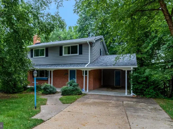 8447 Thames St, Springfield, VA 22151