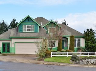 597 Neabeack Hill Dr, Philomath, OR 97370
