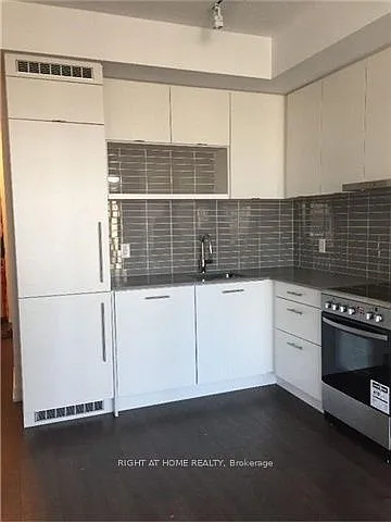 1 bed, $2,350 — Photo 3