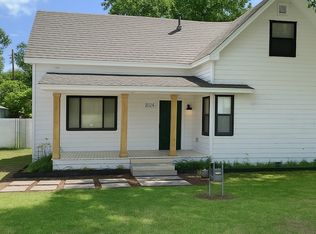 1024 E Main St, Norman, OK 73071