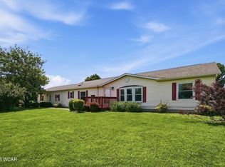 23132 Middle Pike, Wapakoneta, OH 45895