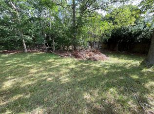 15 Abrahams Path, East hampton, NY 11937