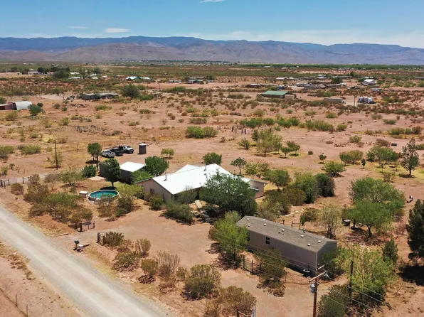 46 Papago Rd, Alamogordo, NM 88310