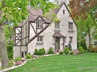 355 Brownville Rd, Highland Park, IL 60035