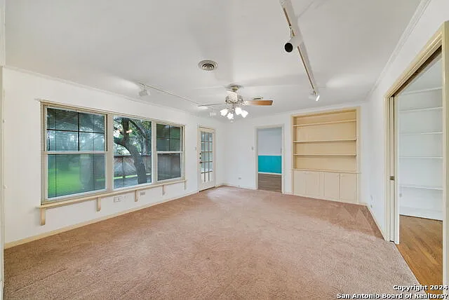 112 Sunway Dr — Photo 12