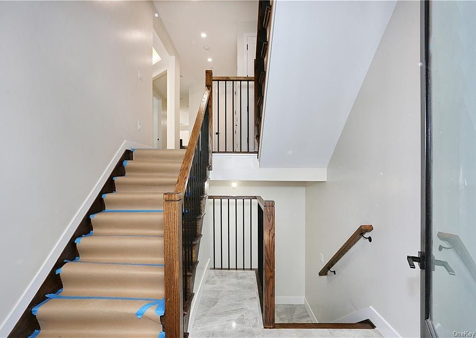 33 Ewing Condominium 33 Ewing Ave Spring Valley NY Zillow