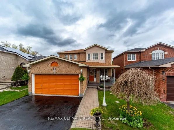 5 Twiss Dr, Barrie, ON L4N 8P3
