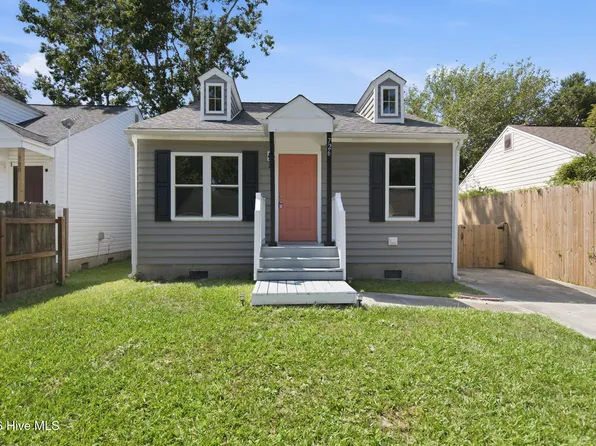 726 Varsity Drive, Wilmington, NC 28403