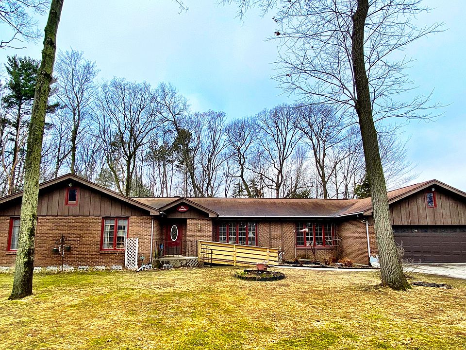 1st image of 2359 Woodview Ln