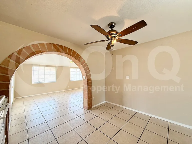 4715 E Alta Vista Rd — Photo 20