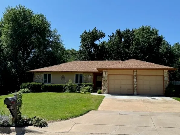 2515 Glacier Dr, Wichita, KS 67215