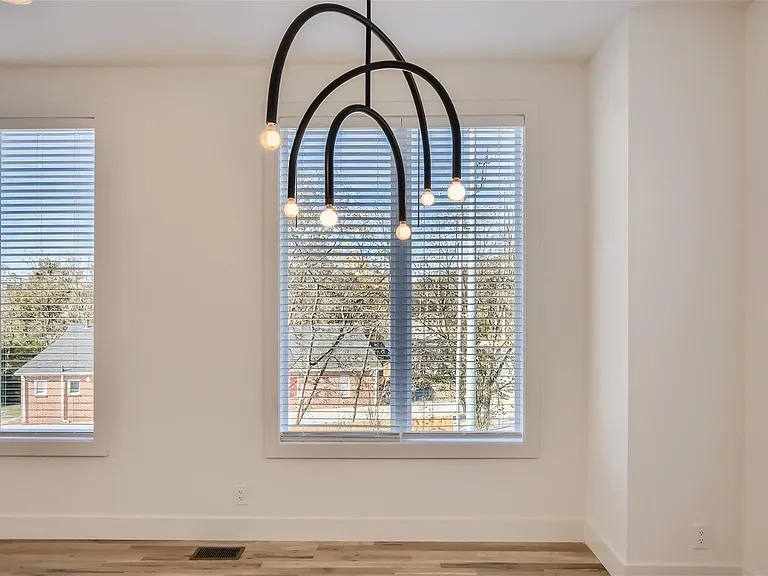 401 Serenity Ln — Photo 25