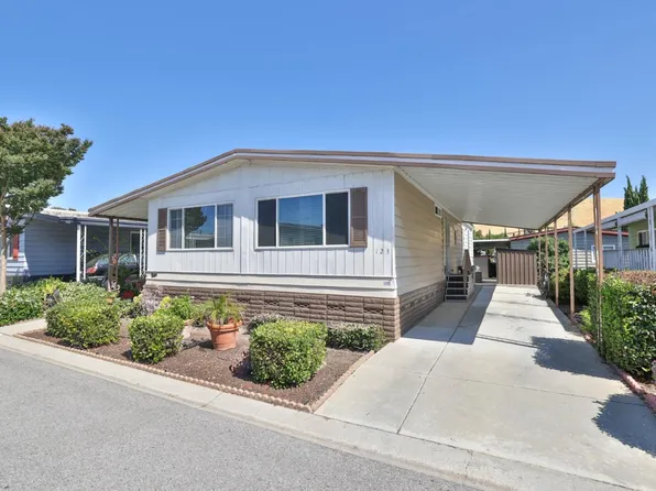 123 Mountain Springs Dr #123, San Jose, CA 95136