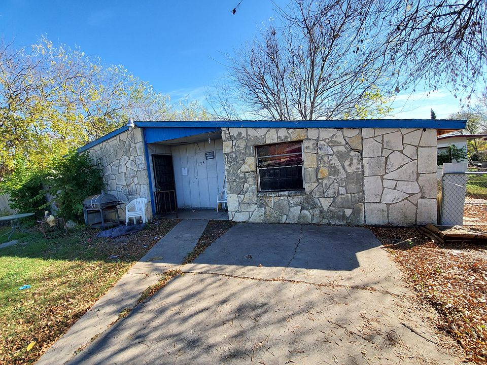 1st image of 138 Hillsdale Dr