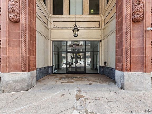2nd image of 1520 Washington Ave #R-601