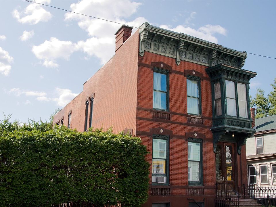 1st image of 2507 5th Ave