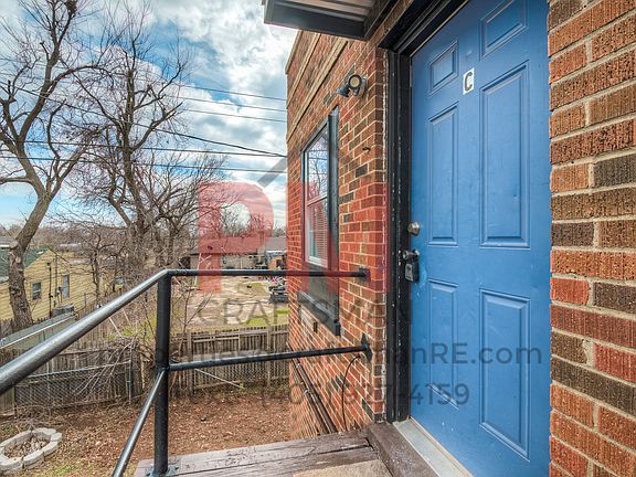 3rd image of 704 NW 92nd St APT C