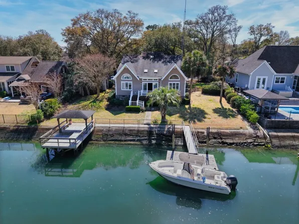 296 Rum Gully Rd., Murrells Inlet, SC 29576