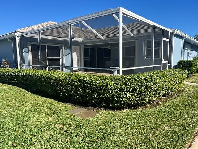 1st image of 1215 NW Sun Terrace Cir