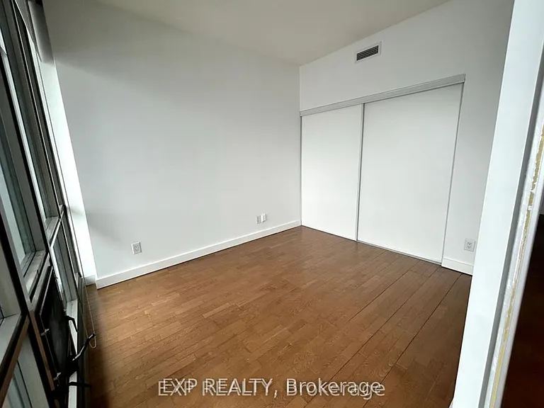 33 Mill St #2305 — Photo 12