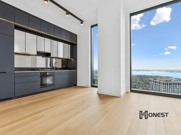 9 De Kalb Avenue image 1 of 27