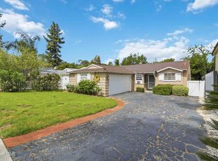 21331 Dumetz Rd, Woodland Hills, CA 91364