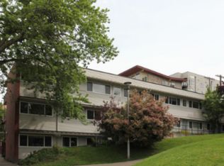 Sennett Apartments, Seattle, WA 98102