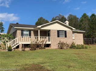 10724 Alexander Dr N, Semmes, AL 36575