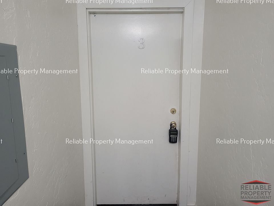 1st image of 184 W Pine St #3