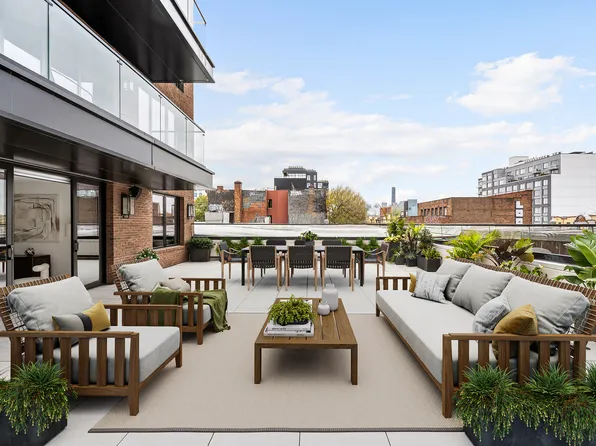 1025 Pacific Street image 8 of 8