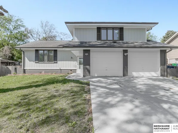 3406 Lynnwood Dr, Bellevue, NE 68123