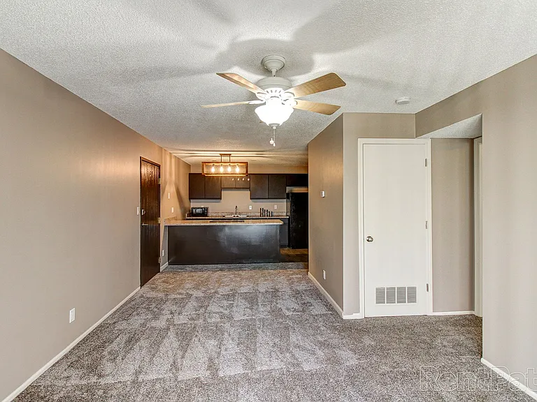cpa - College Park Apartments — Photo 38