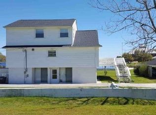 226 Great Neck Hill Rd, Hubert, NC 28539